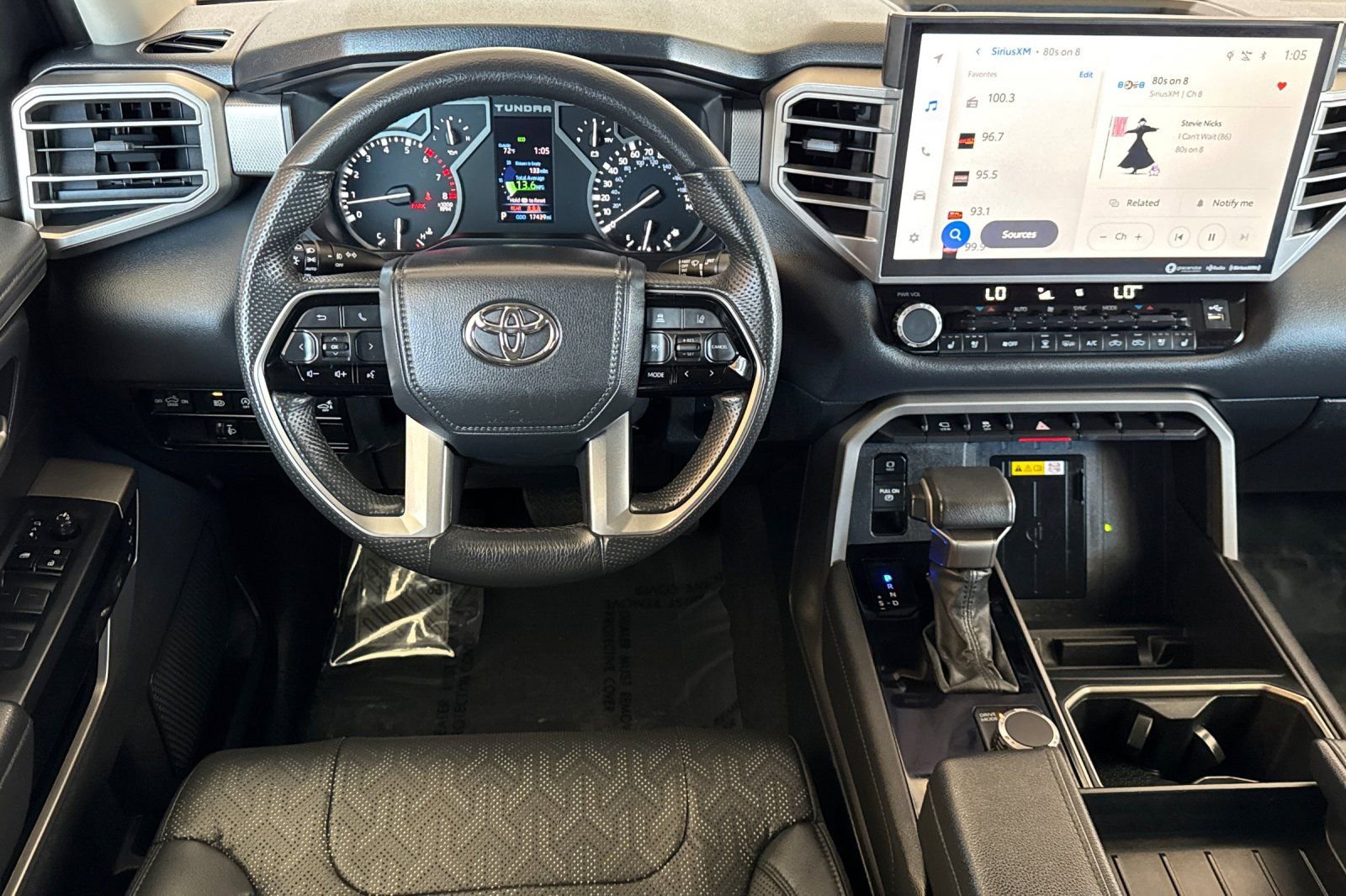 Used 2023 Toyota Tundra Limited image 13