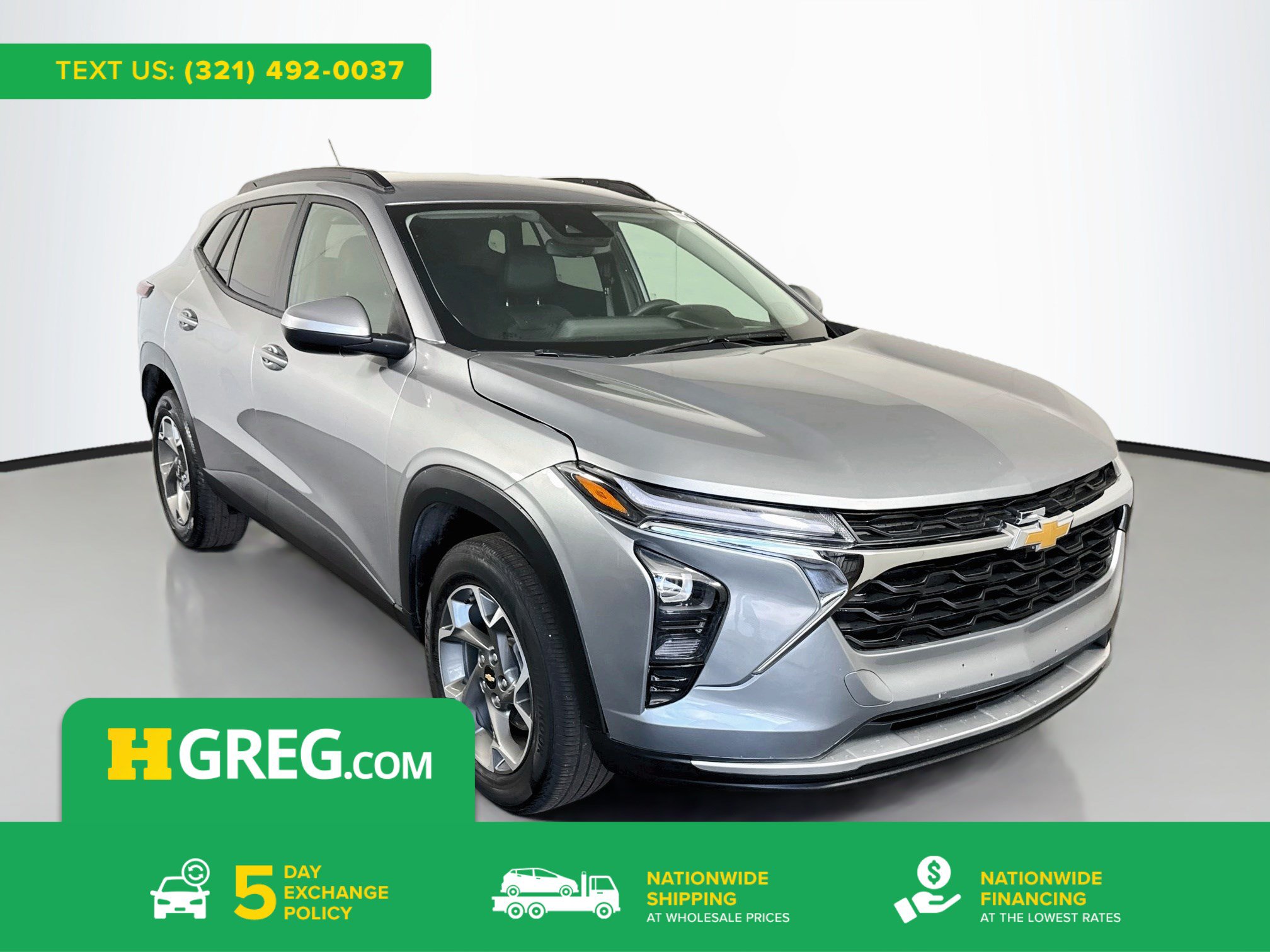 Used 2026 Chevrolet Trax LT FWD image 1