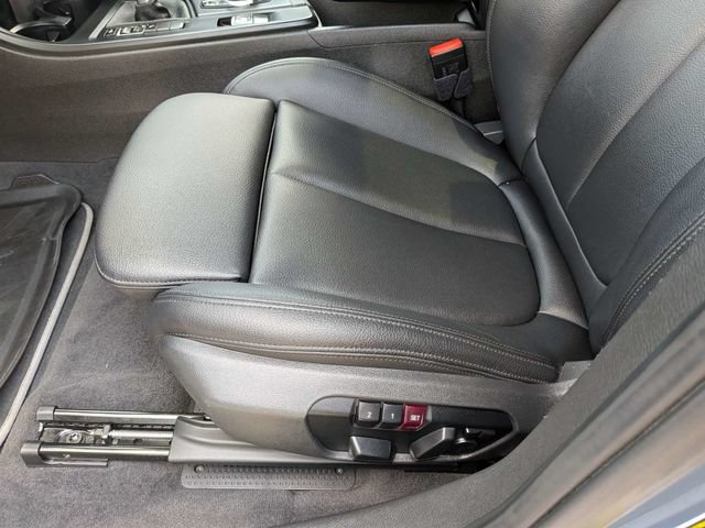 Used 2022 BMW X2 sDrive28i w/ Convenience Package FWD image 23