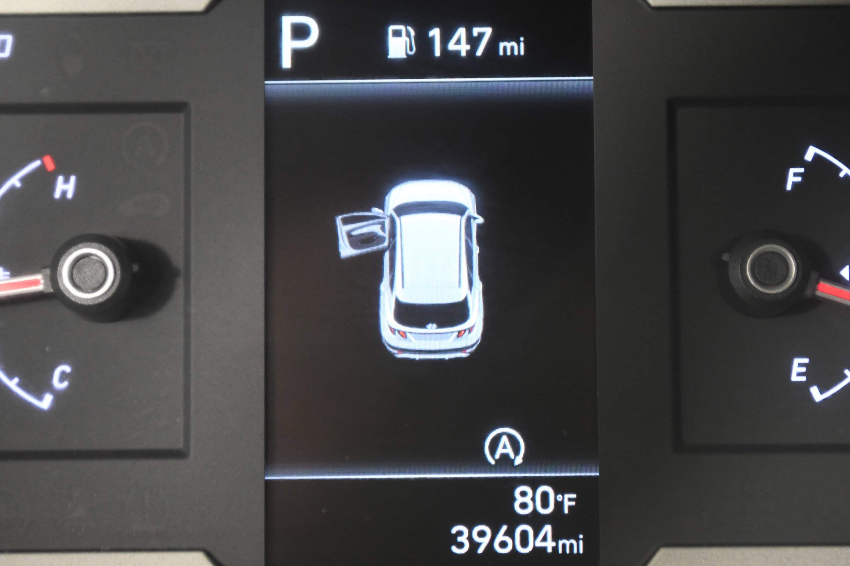 Used 2023 Hyundai Tucson SEL image 15