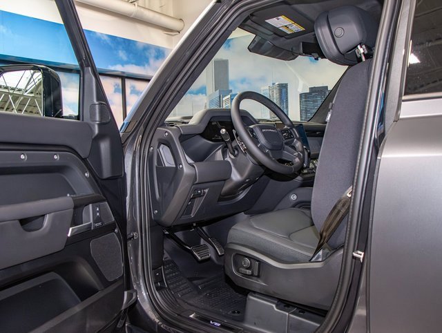 New 2025 Land Rover Defender 110 V8 image 13