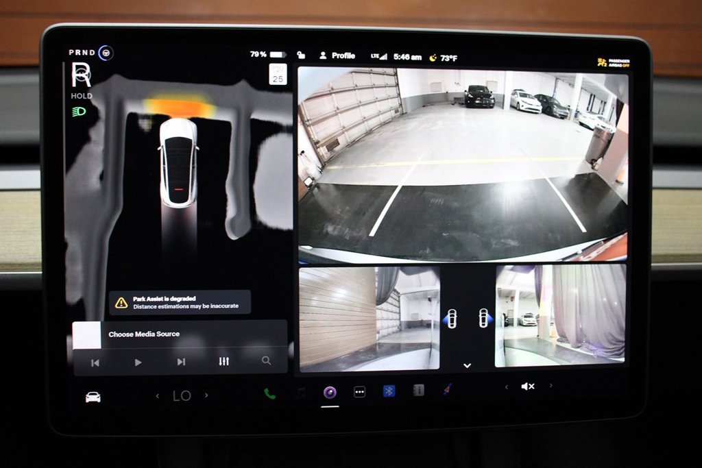 Used 2023 Tesla Model Y Long Range AWD/4WD image 17