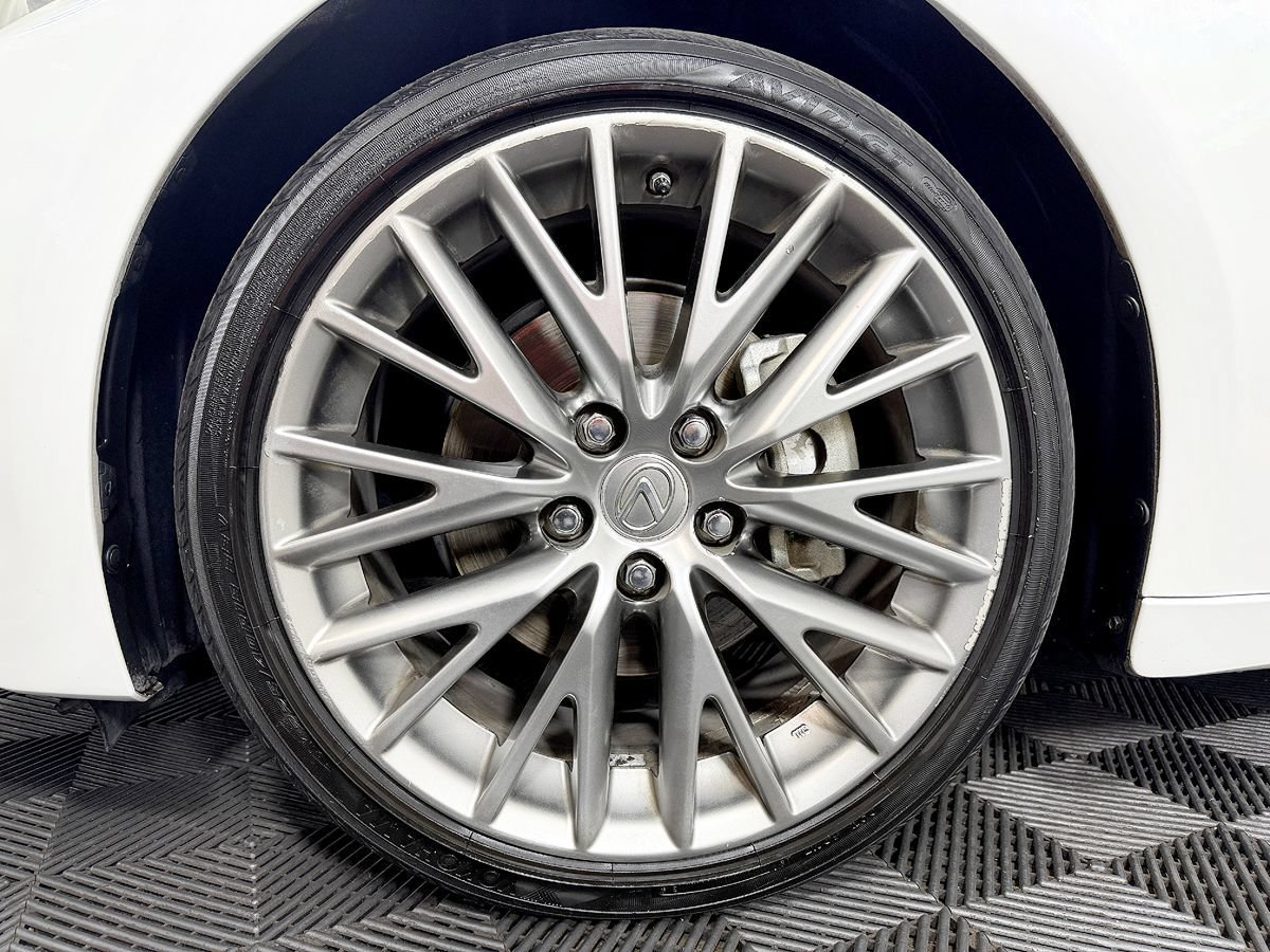 Used 2014 Lexus IS 250 w/ Luxury Package w/Gray Wood RWD image 22