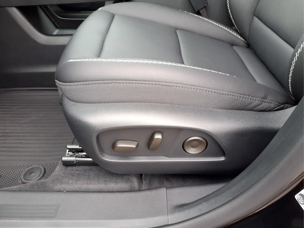 New 2026 GMC Terrain Denali w/ LPO, Floor Liner Package AWD/4WD image 15