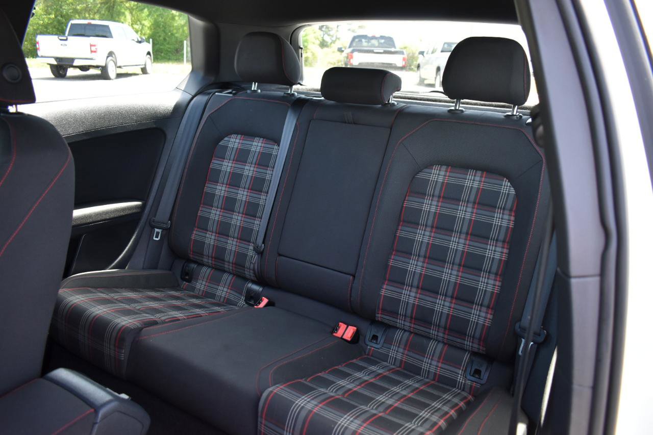 Used 2015 Volkswagen GTI S FWD image 24