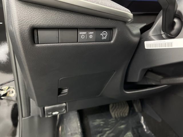 New 2026 Nissan Kicks SV w/ SV Premium Package image 29