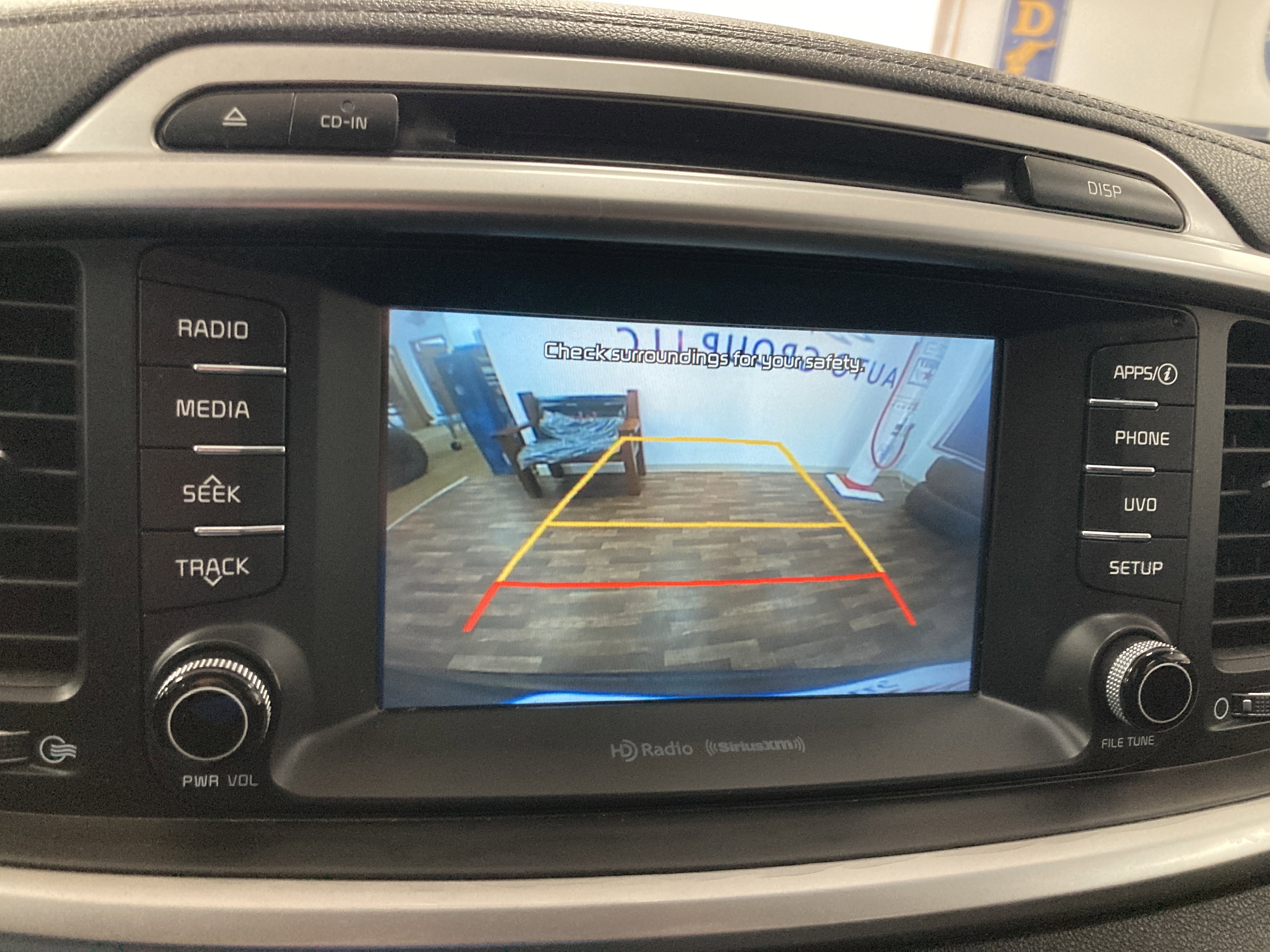 Used 2018 Kia Sorento LX image 23