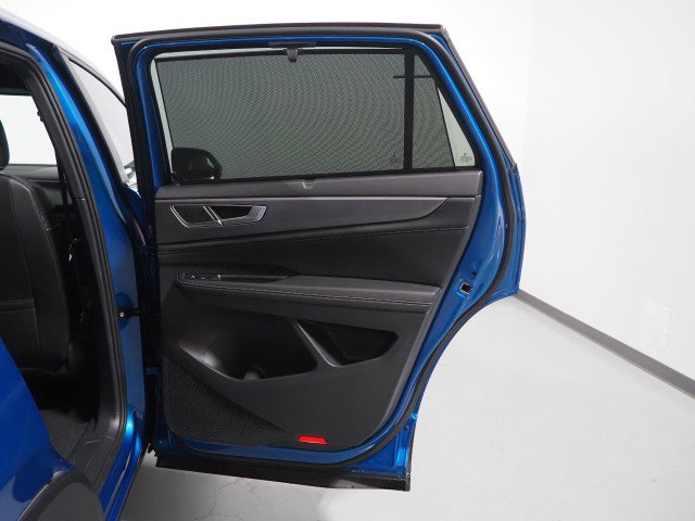 Used 2024 Volkswagen Atlas SE w/ Technology Package image 54