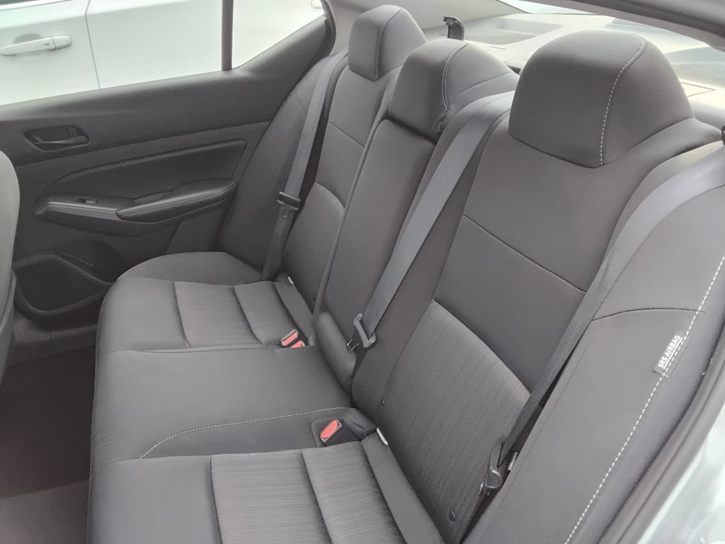 Used 2024 Nissan Altima 2.5 SV FWD image 10