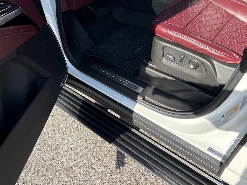 Certified 2025 Cadillac Escalade Sport w/ Touring Package image 14