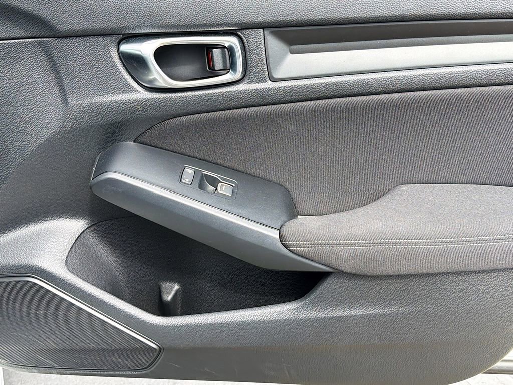 Used 2025 Honda Civic LX image 30