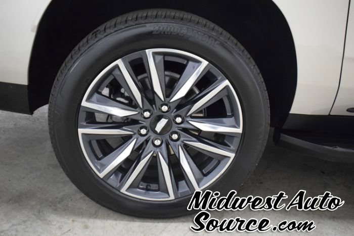 Used 2023 Cadillac Escalade ESV Sport w/ LPO, Illumination Package image 10