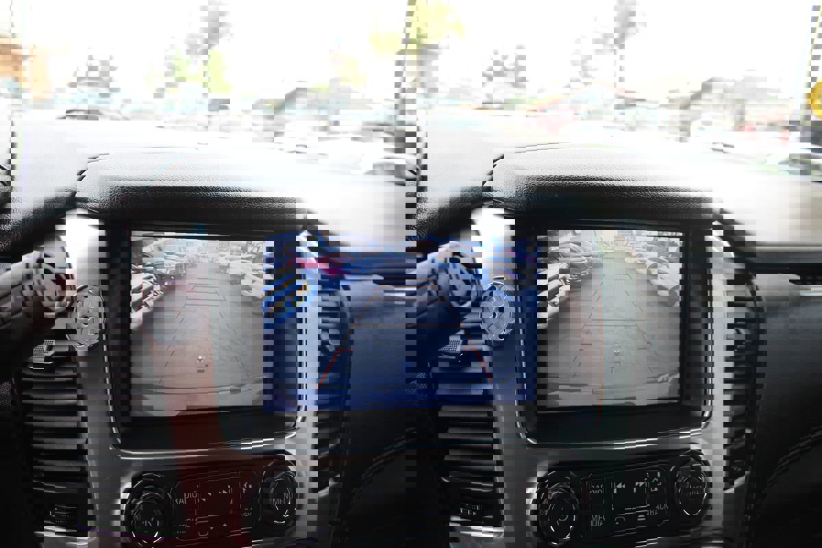 Used 2018 Chevrolet Tahoe LT AWD/4WD image 29