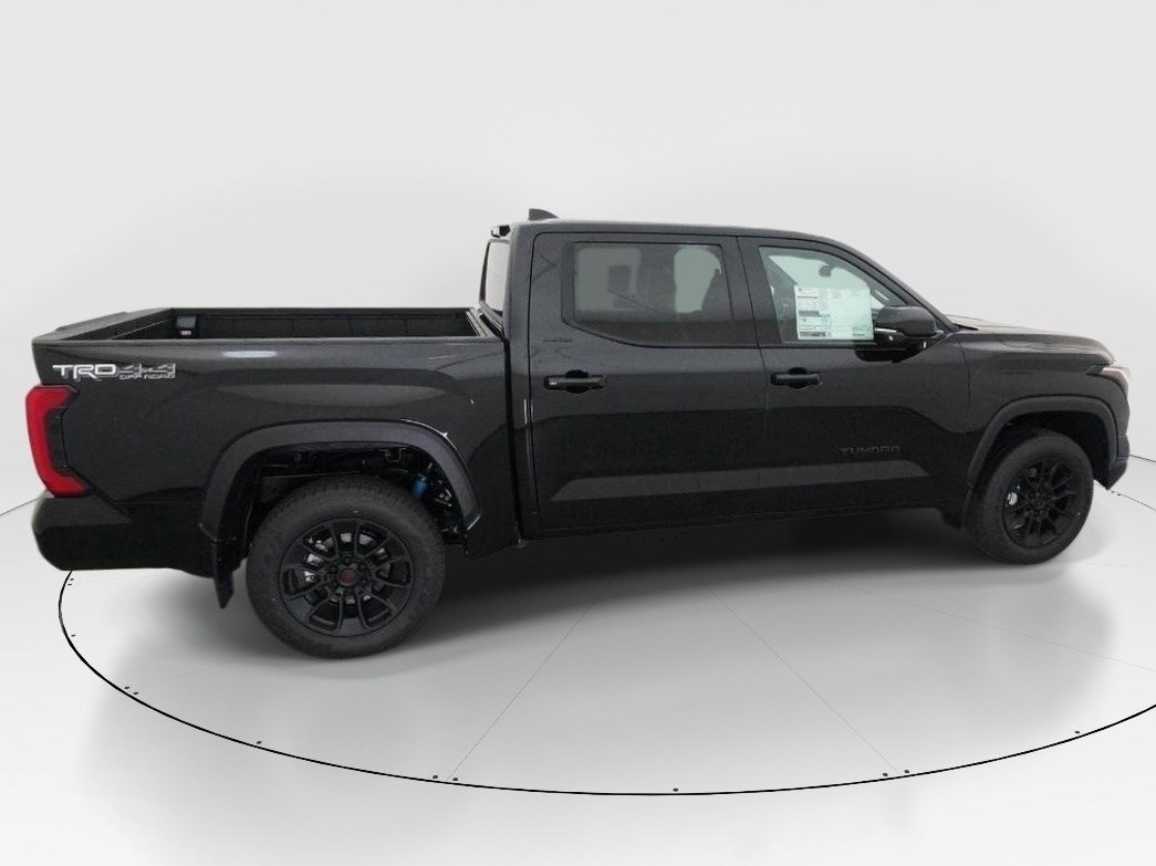 Used 2026 Toyota Tundra SR5 AWD/4WD image 5