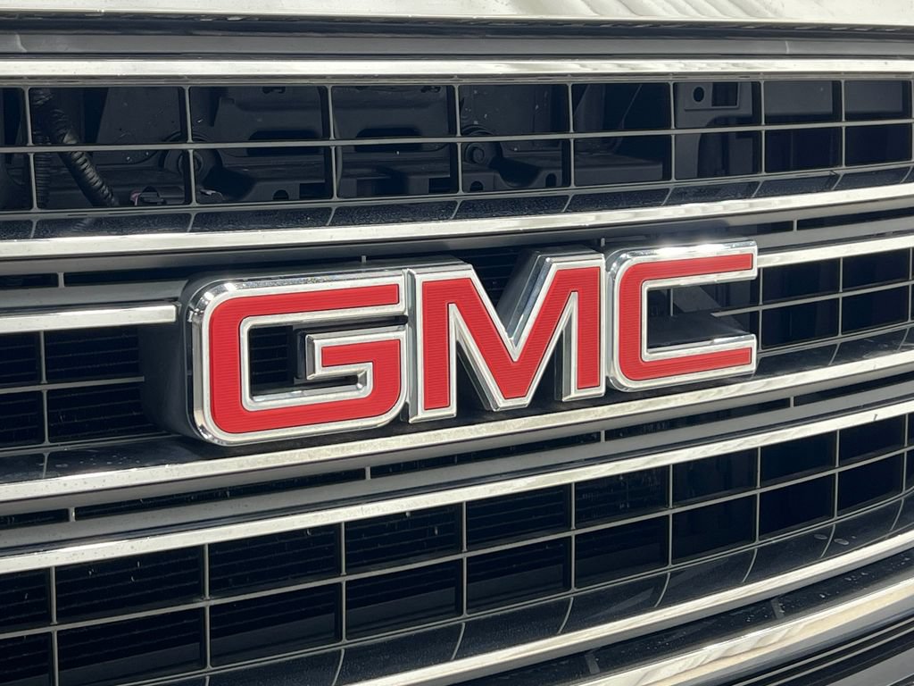 Used 2016 GMC Yukon SLT w/ Open Road Package AWD/4WD image 45