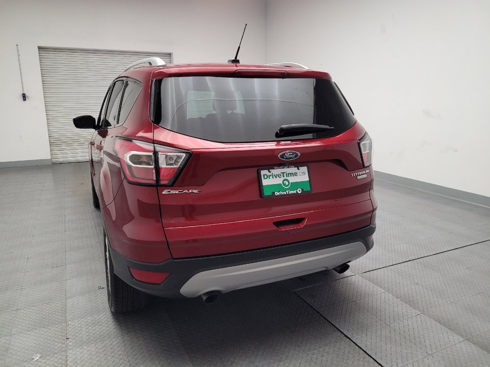 Used 2017 Ford Escape Titanium image 6