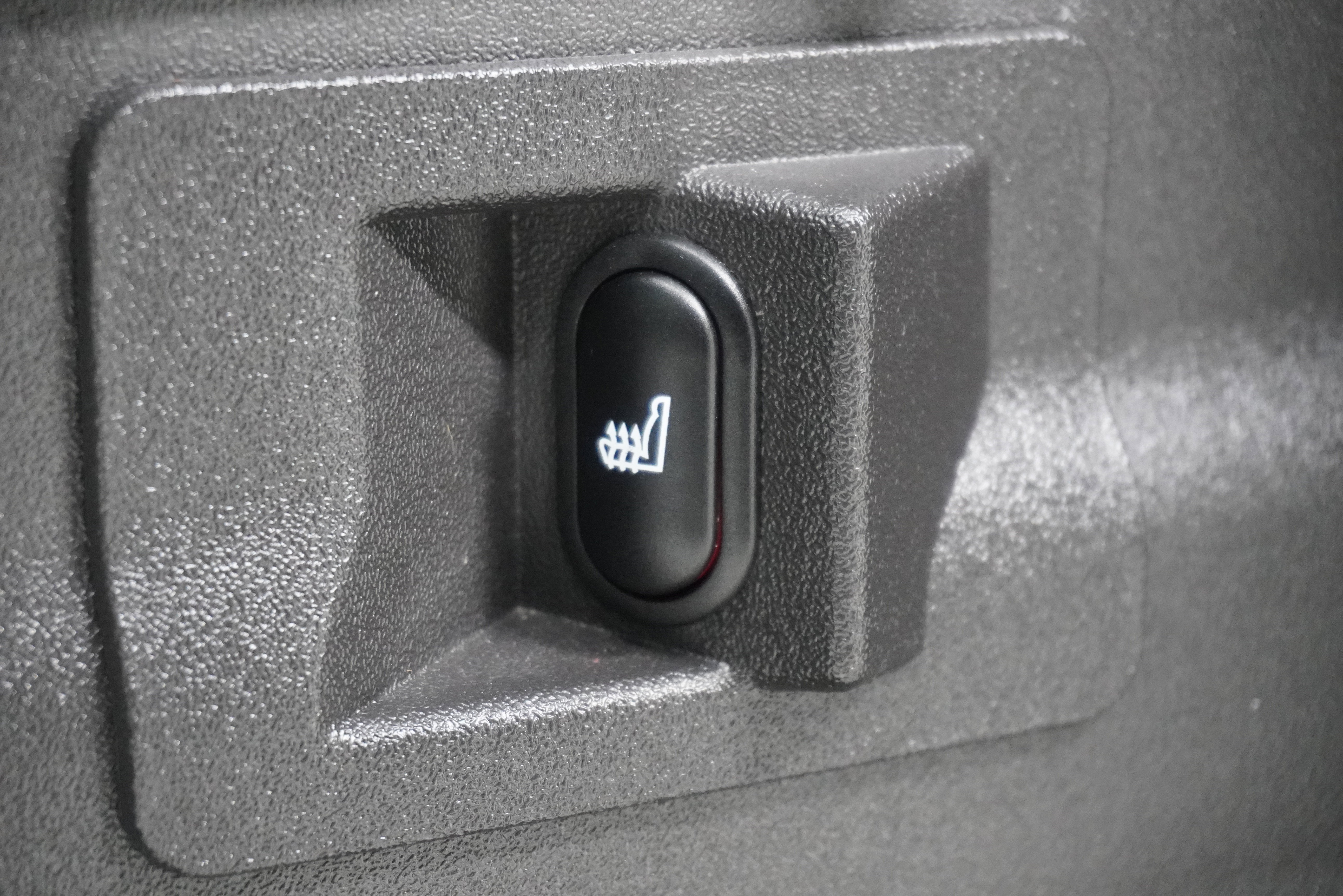 Used 2018 Ford Transit 150 XLT RWD image 10