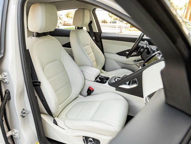 Used 2022 Jaguar E-PACE SE image 26