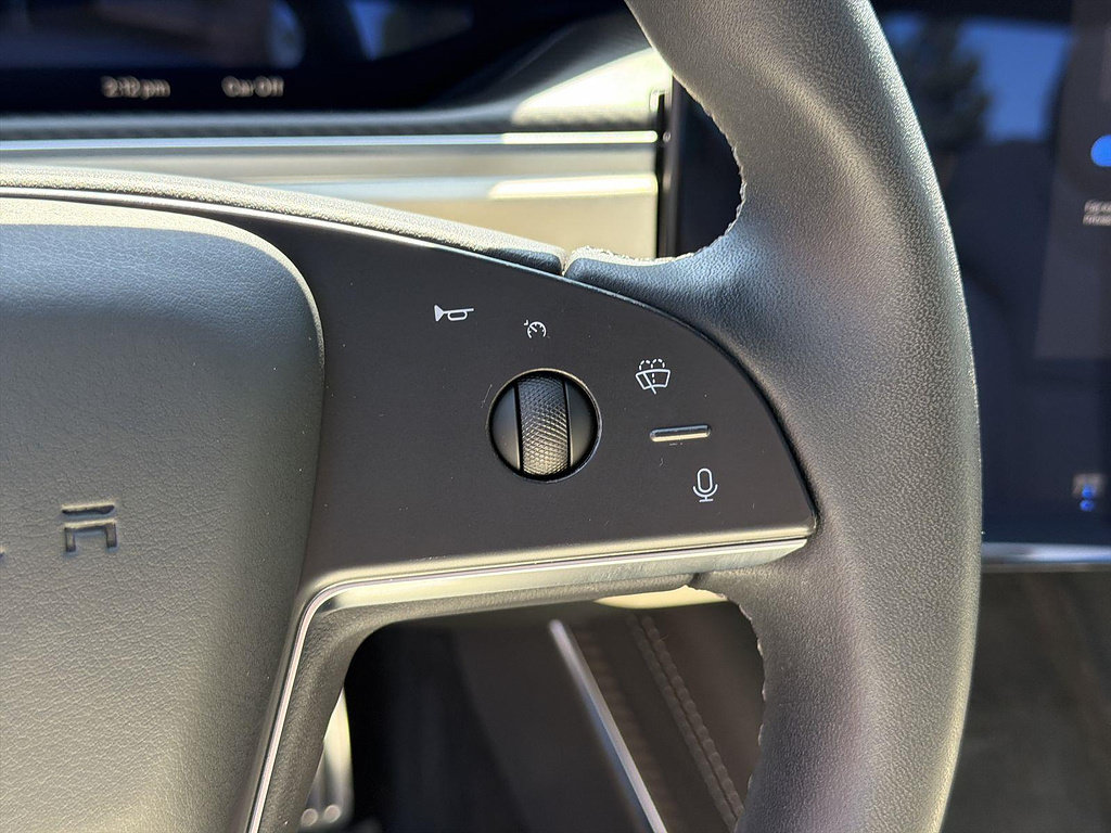 Used 2023 Tesla Model S Plaid AWD/4WD image 34
