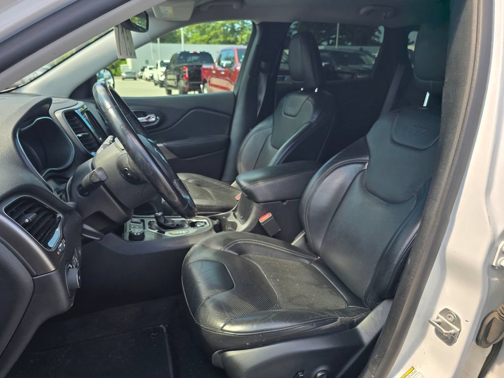 Used 2020 Jeep Cherokee Limited AWD/4WD image 27