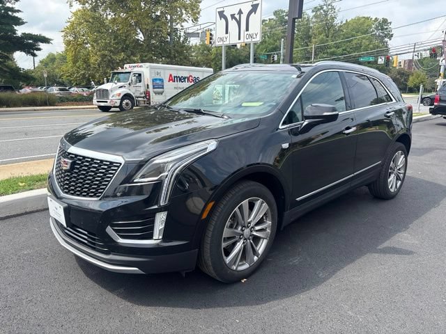 Certified 2023 Cadillac XT5 Premium Luxury AWD/4WD image 1