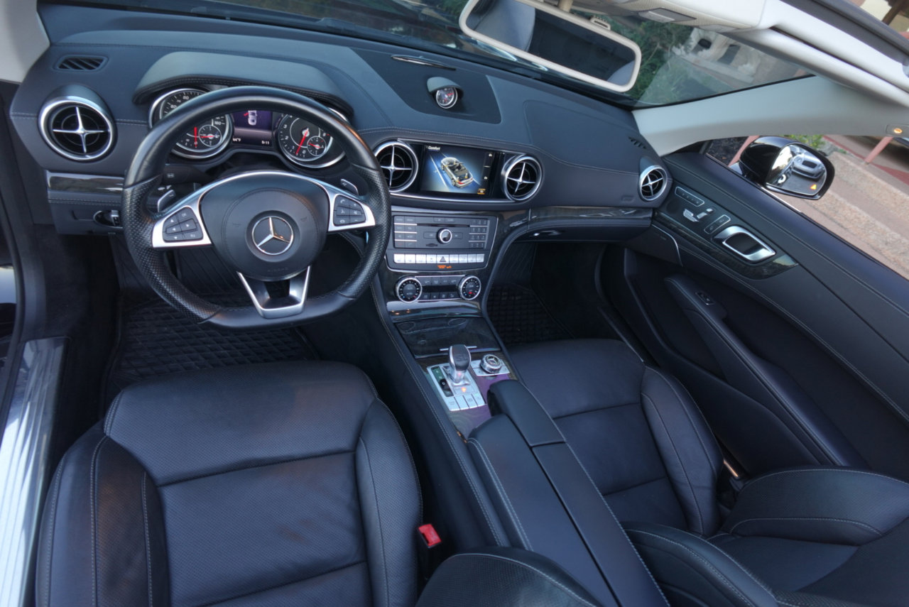 Used 2017 Mercedes-Benz SL 450 image 10