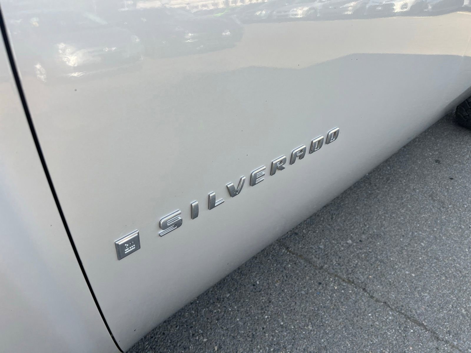Used 2008 Chevrolet Silverado 1500 LT w/ Power Pack Plus AWD/4WD image 9