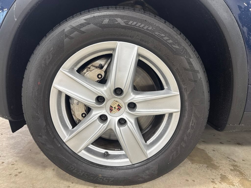 Used 2012 Porsche Cayenne S AWD/4WD image 18