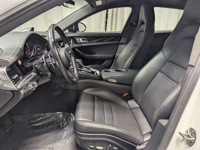Used 2022 Porsche Panamera 4 Platinum Edition image 10