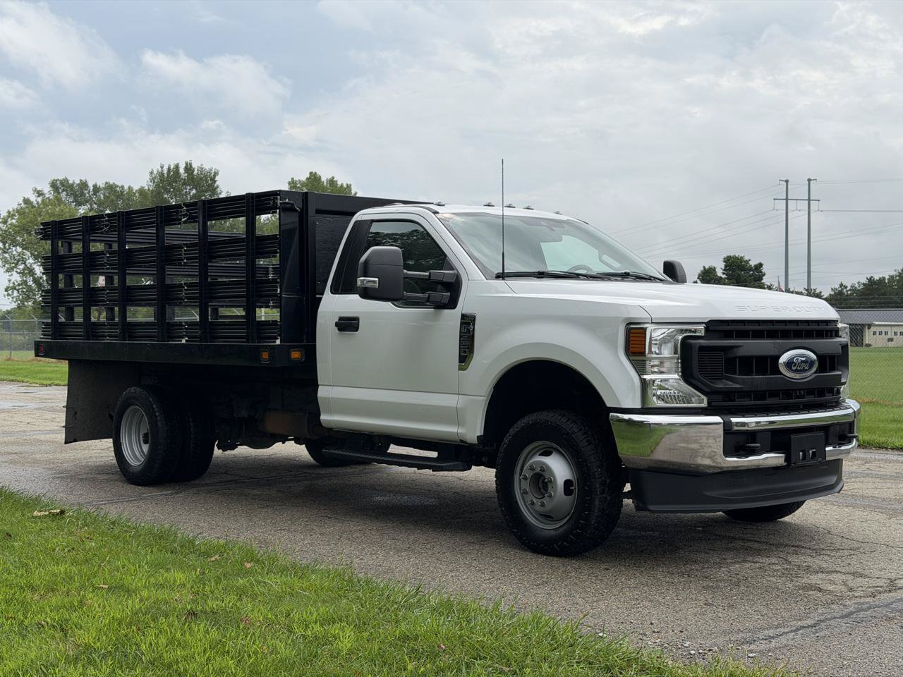 Used 2022 Ford F350 XL w/ Power Equipment Group AWD/4WD image 8