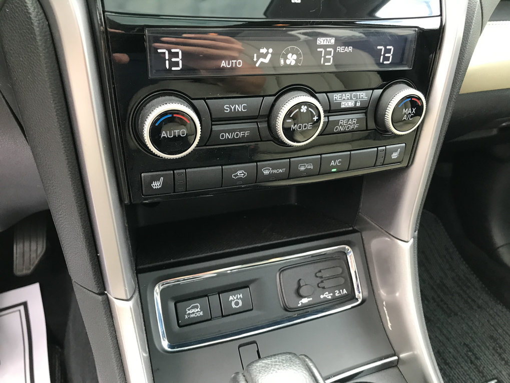 Used 2020 Subaru Ascent Limited w/ Technology Package AWD/4WD image 24