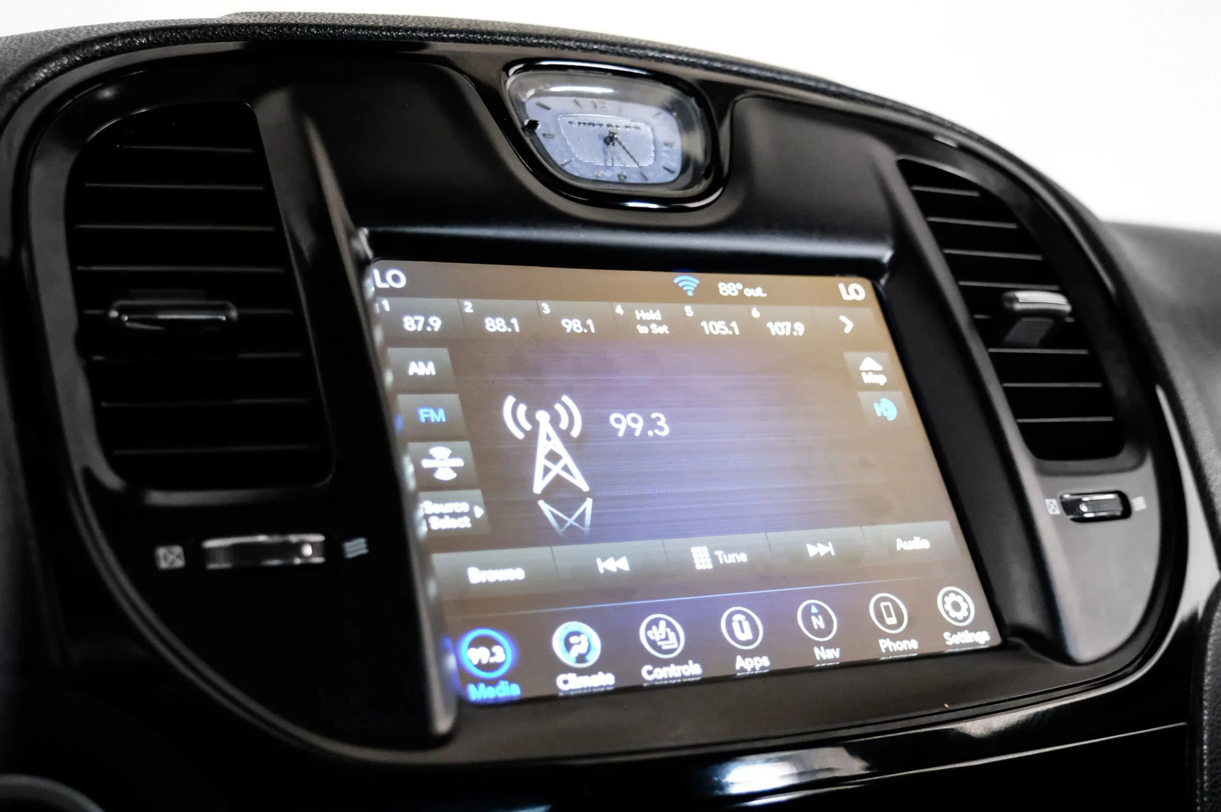 Used 2022 Chrysler 300 S RWD image 29