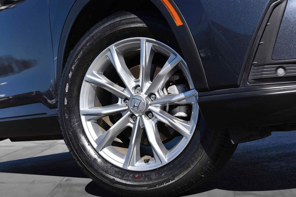 Certified 2025 Honda CR-V EX-L image 3
