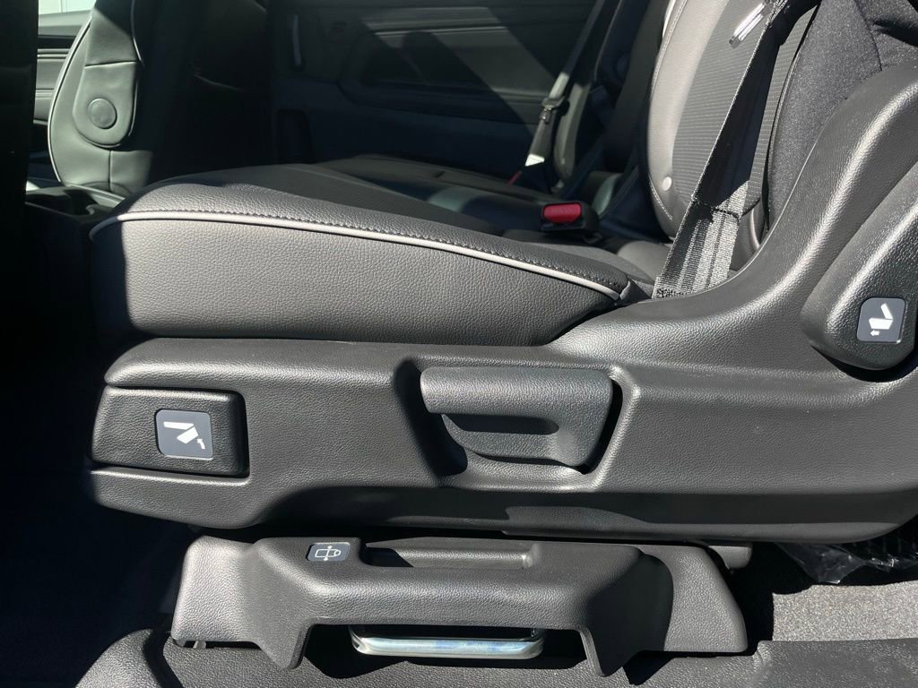 New 2026 Honda Odyssey Elite image 42