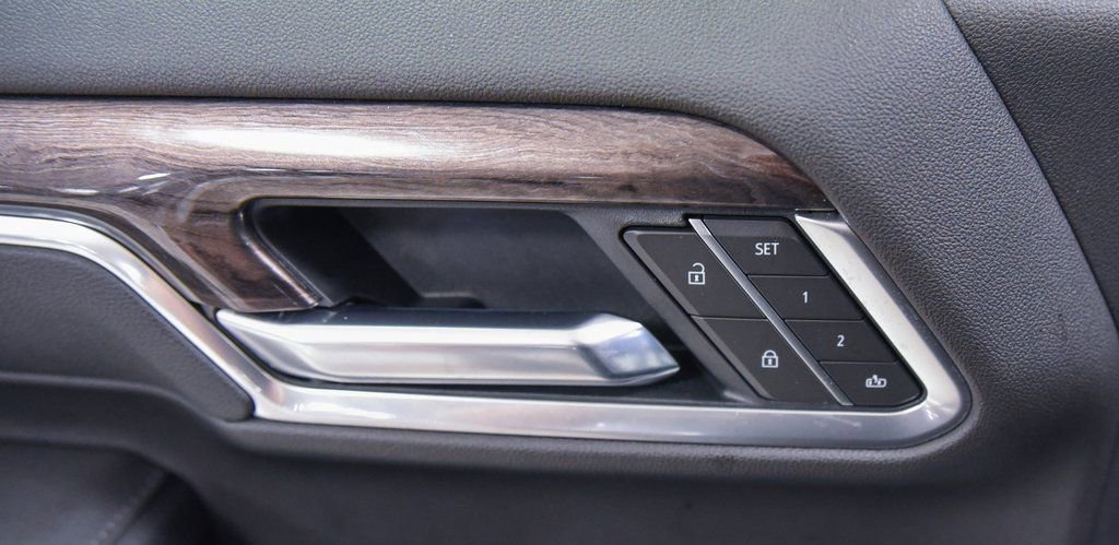 Used 2025 Chevrolet Silverado 2500 LTZ w/ Trail Boss Package image 16