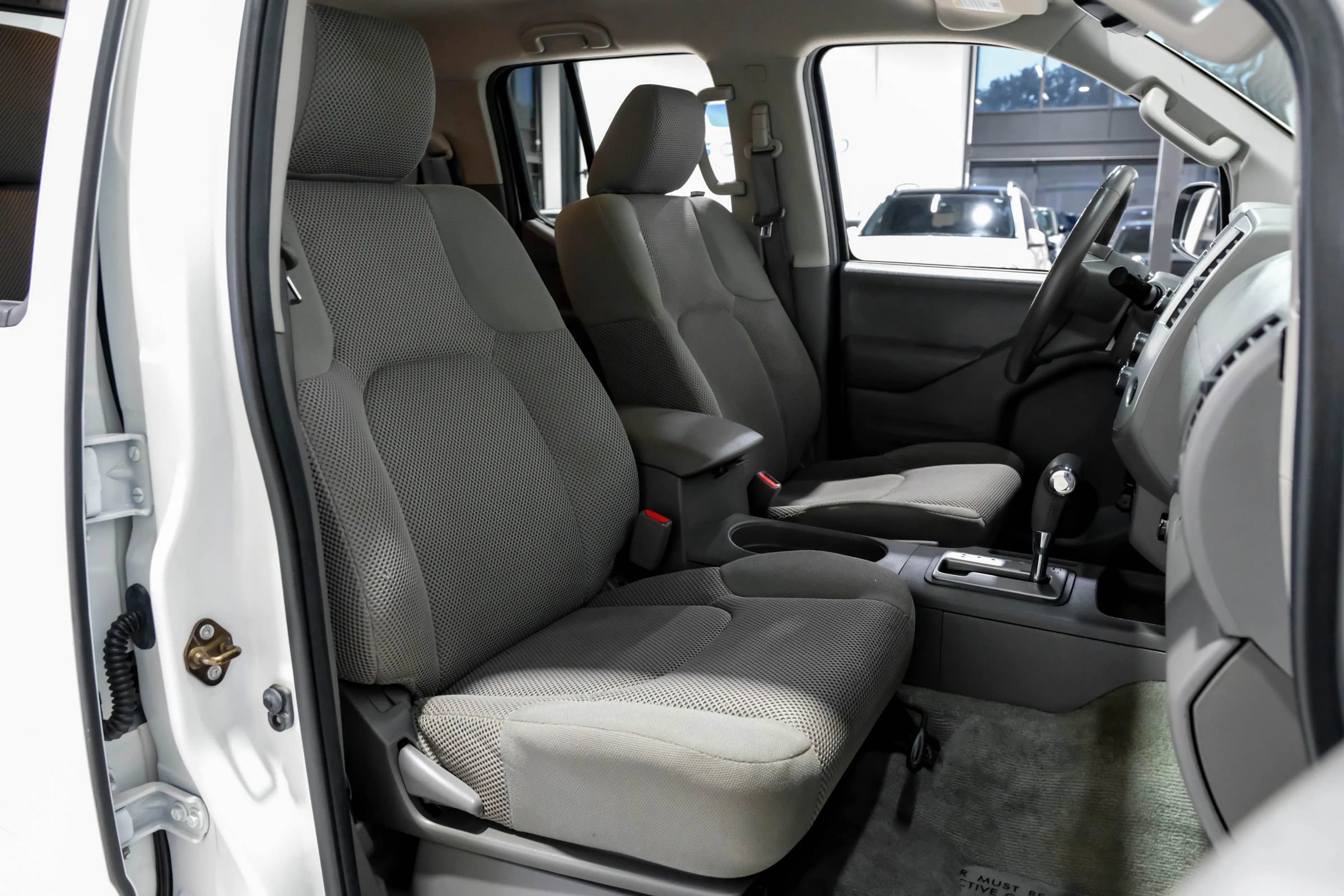 Used 2016 Nissan Frontier SV w/ SV Value Truck Package image 38