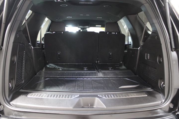 Used 2025 Chevrolet Tahoe RST AWD/4WD image 13