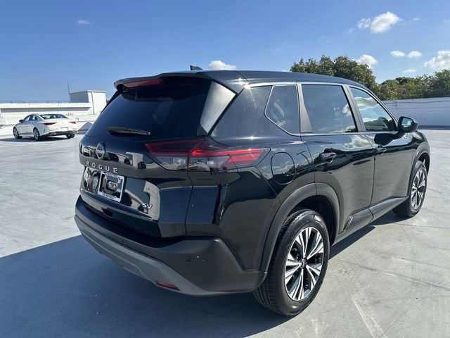 Used 2023 Nissan Rogue SV image 11
