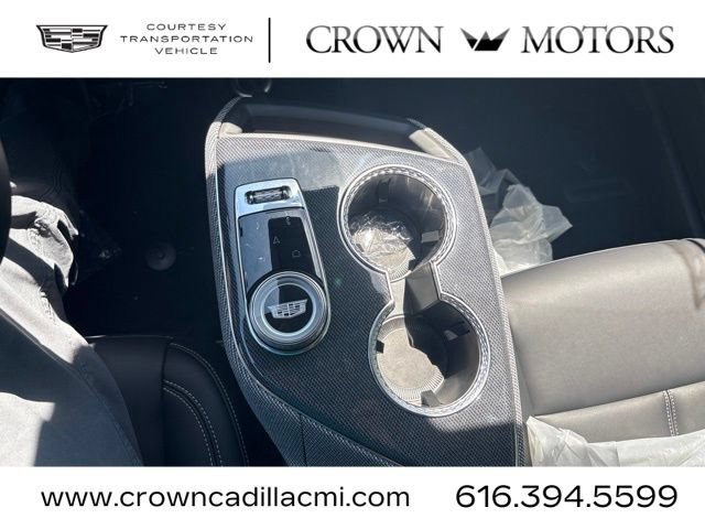 Used 2026 Cadillac Optiq Sport 1 w/ LPO, Floor Liner Package AWD/4WD image 21