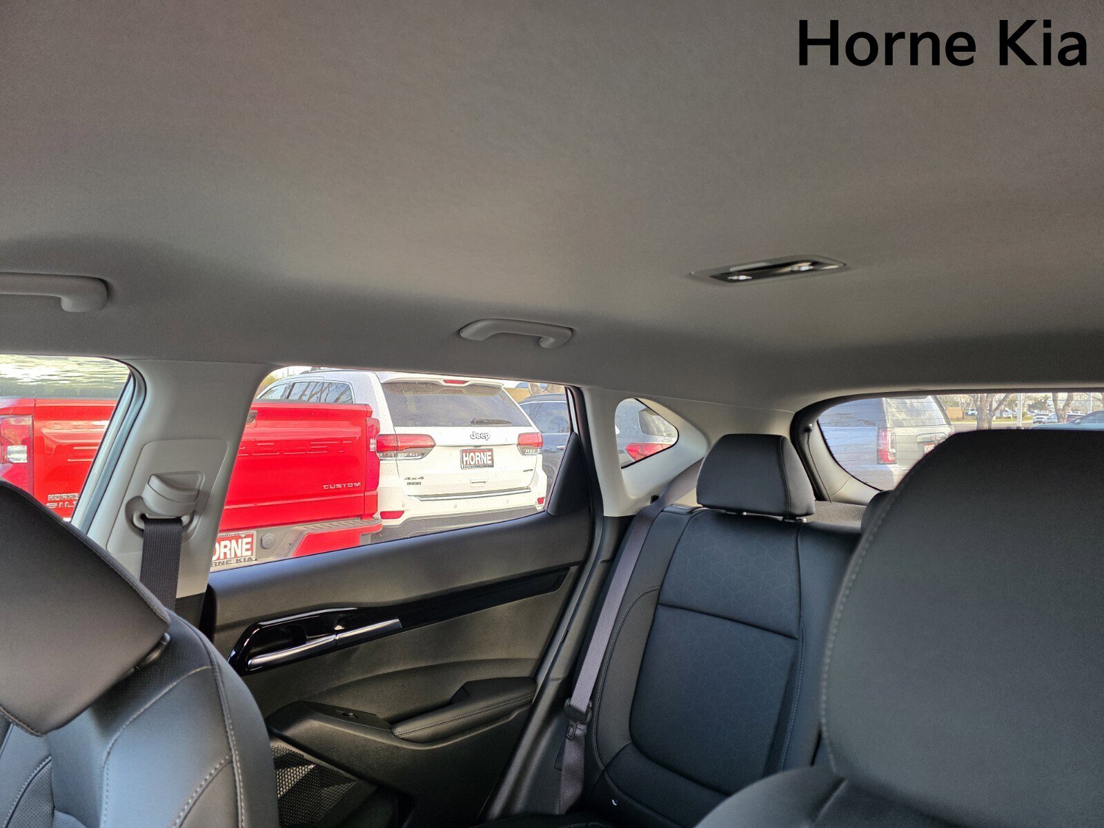 New 2026 Kia Seltos SX image 12