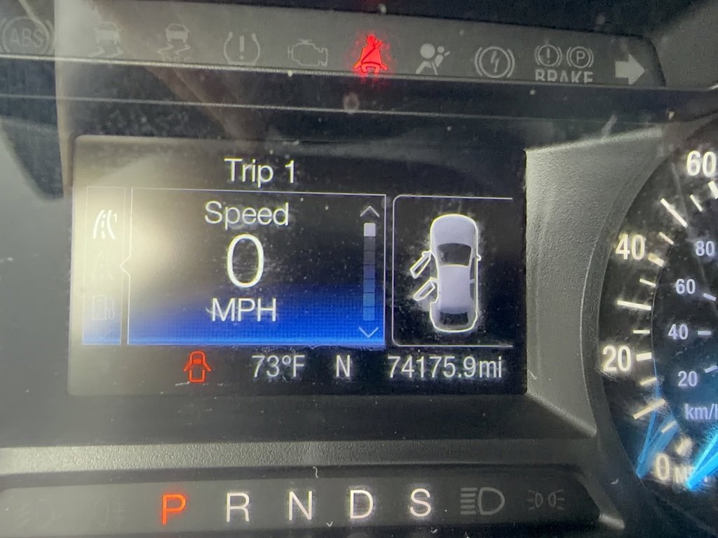 Used 2016 Ford Edge SE image 17