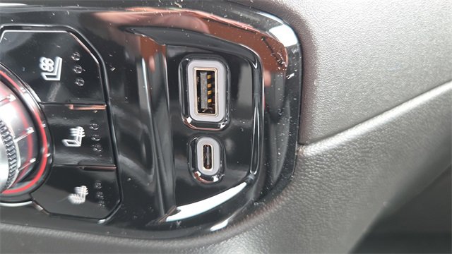 New 2026 GMC Sierra 2500 SLT w/ SLT Premium Package image 41