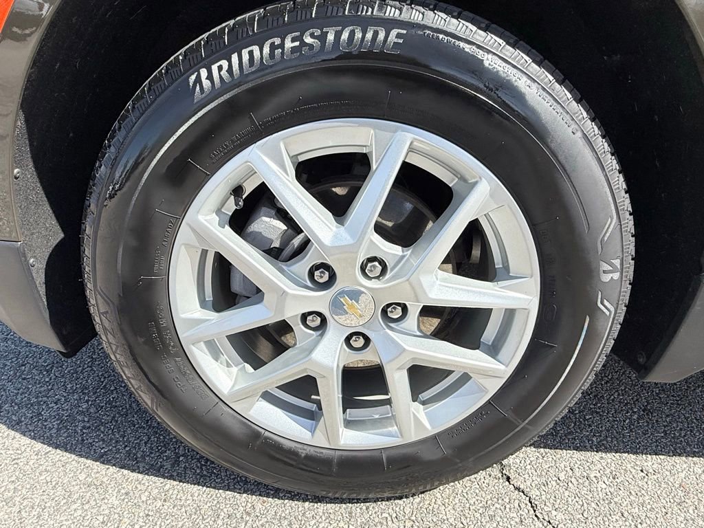 Used 2023 Chevrolet Equinox LT AWD/4WD image 29