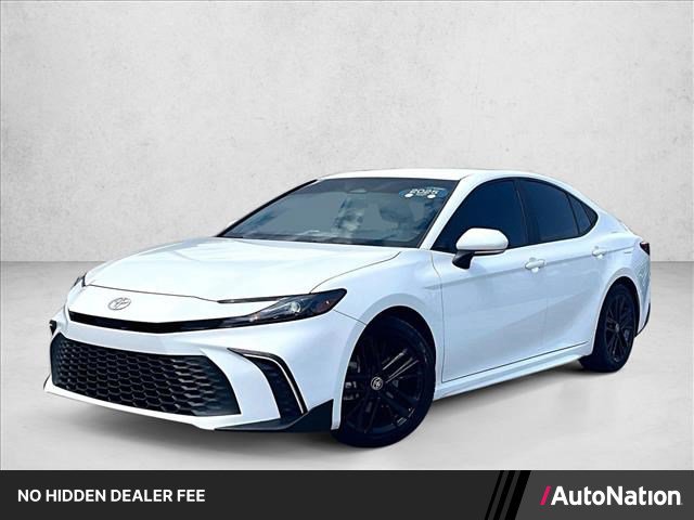 Used 2025 Toyota Camry SE