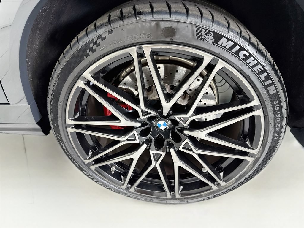 Used 2025 BMW X6 M Competition w/ Executive Package AWD/4WD image 30