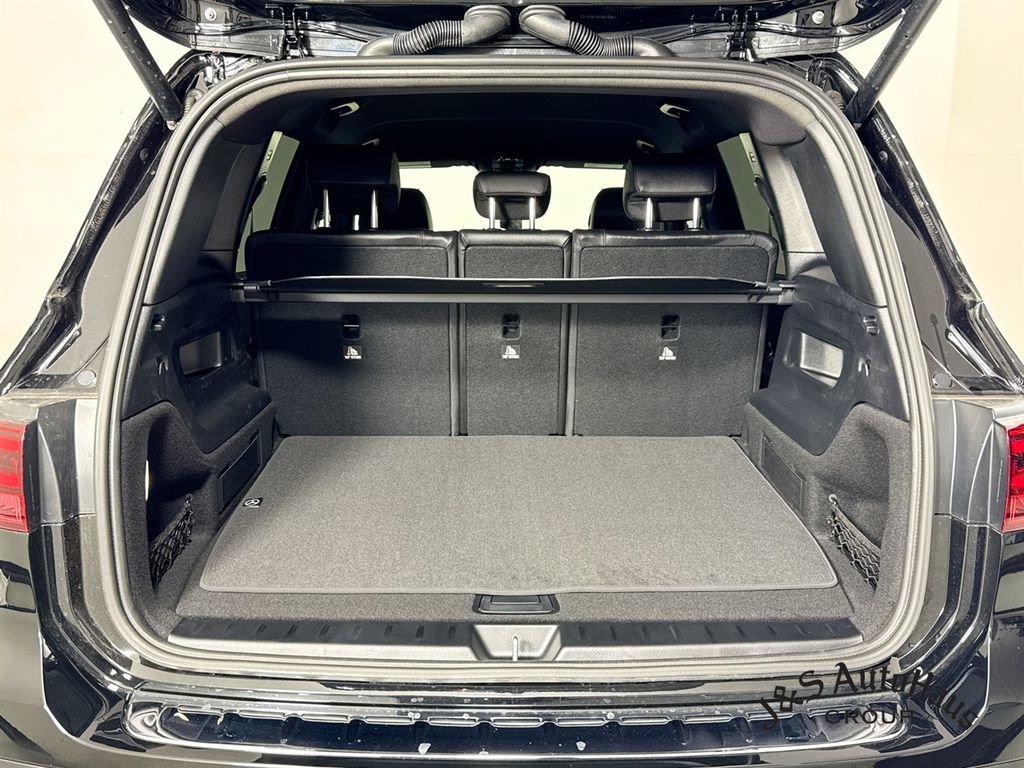 Used 2025 Mercedes-Benz GLB 250 image 31