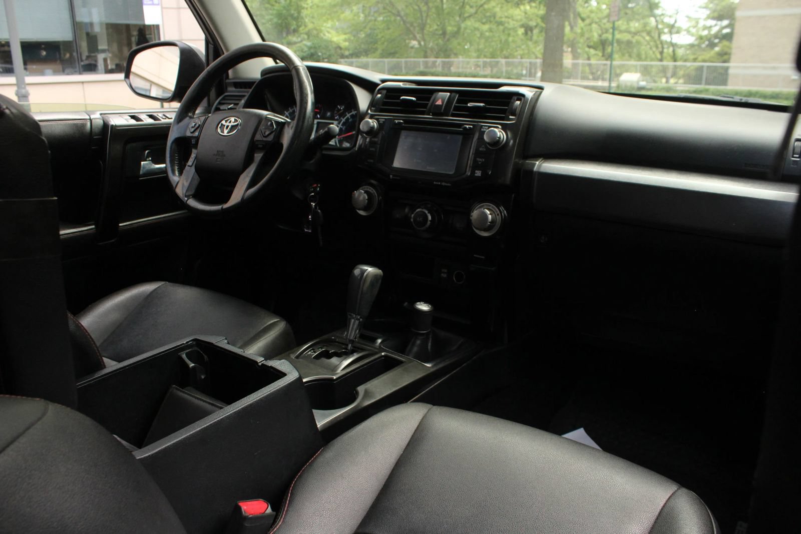 Used 2016 Toyota 4Runner Trail Premium AWD/4WD image 22
