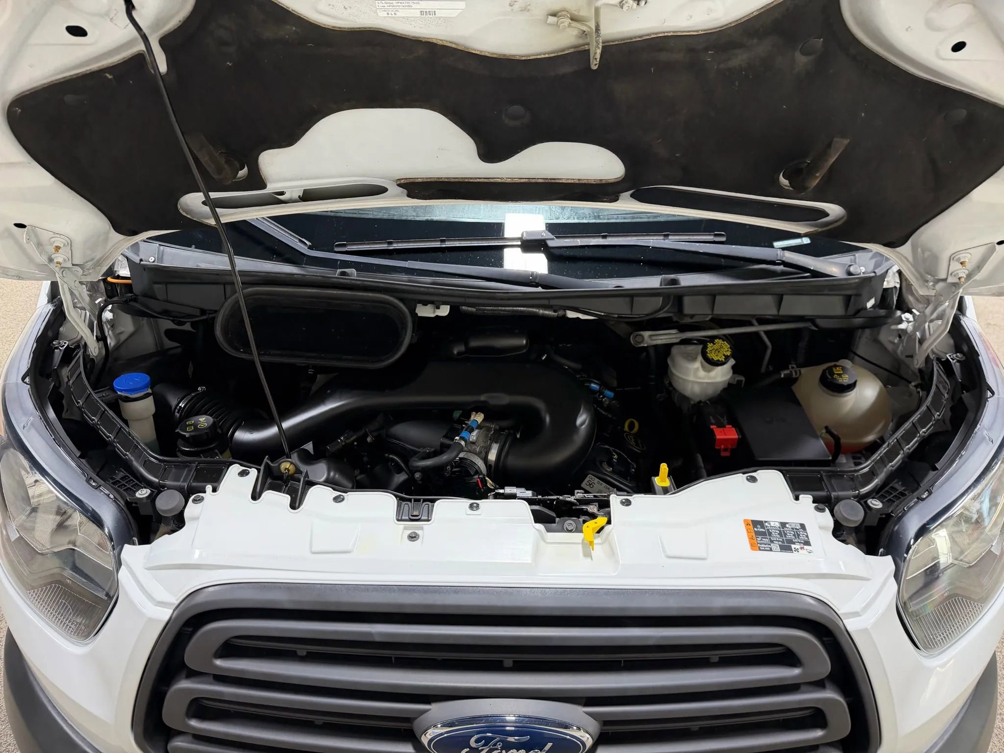 Used 2017 Ford Transit 150 XL image 49