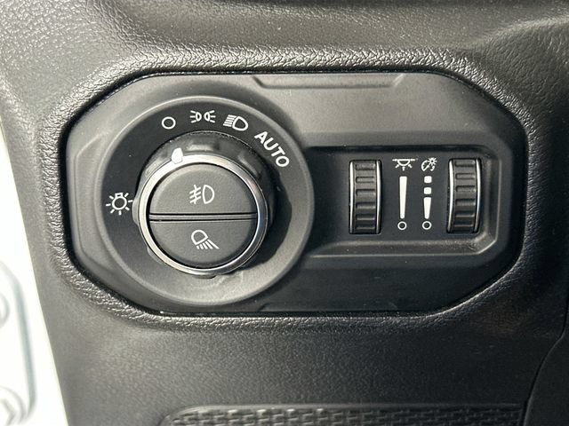 Used 2022 Jeep Gladiator Sport AWD/4WD image 23