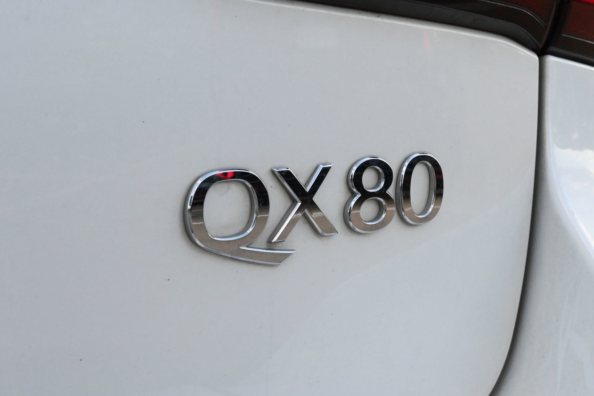 Used 2021 INFINITI QX80 Premium Select w/ Cargo Package RWD image 18
